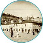 Oval